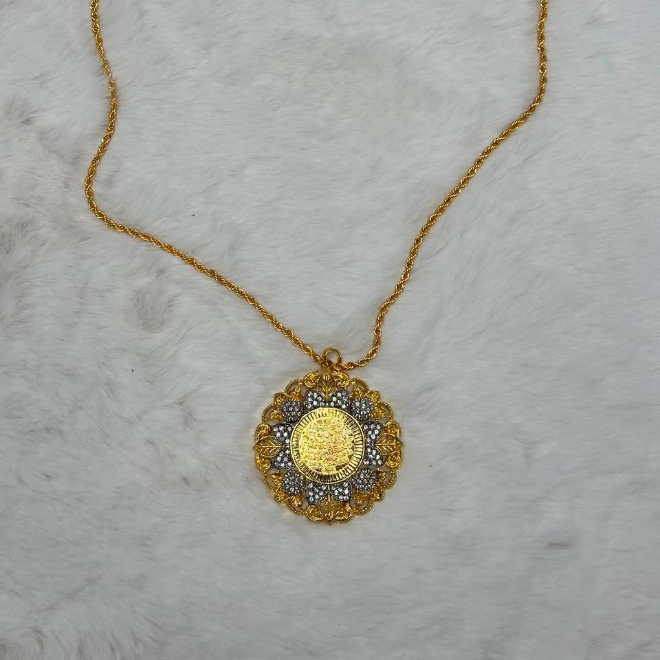 Luxury Gold Plated Ayat ul Kursi Round Pendant Necklace for Women