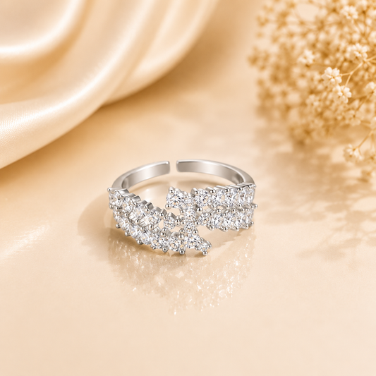 Luxury Adjustable Silver Crystal Flower Ring for Women | Elegant Zircon Open Band Ring