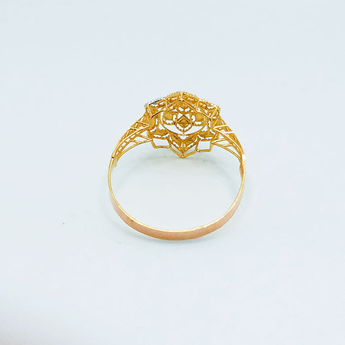 Luxury Twisted Gold Ring with Baguette & Round Cut Stones | Elegant Statement Ring for Women